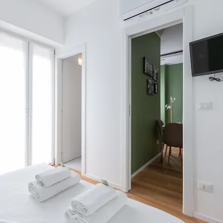 Easytopstay - Corso Sempione Modern Flat Lägenhet Milano