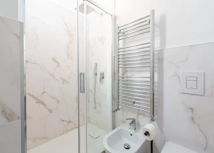 Easytopstay - Corso Sempione Modern Flat Apartament *